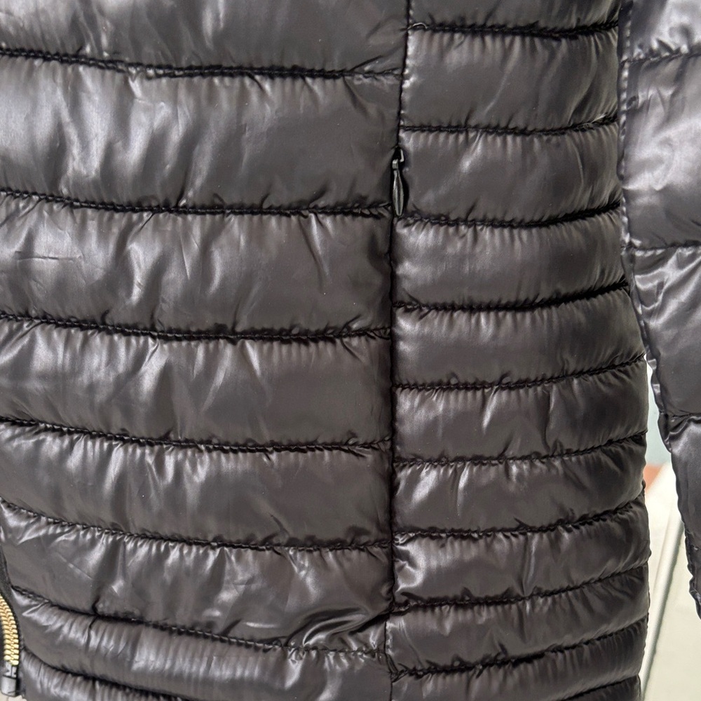 NWT Jason Wu Black Puffer Jacket with Floral Interior - Picture 10 of 11